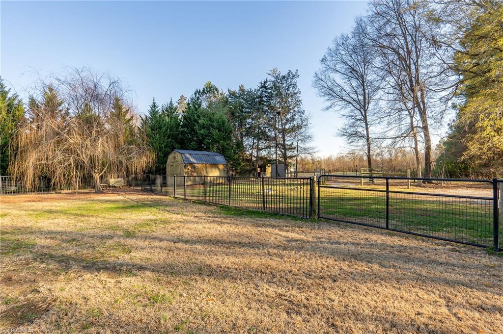 7128 Ludgate Road