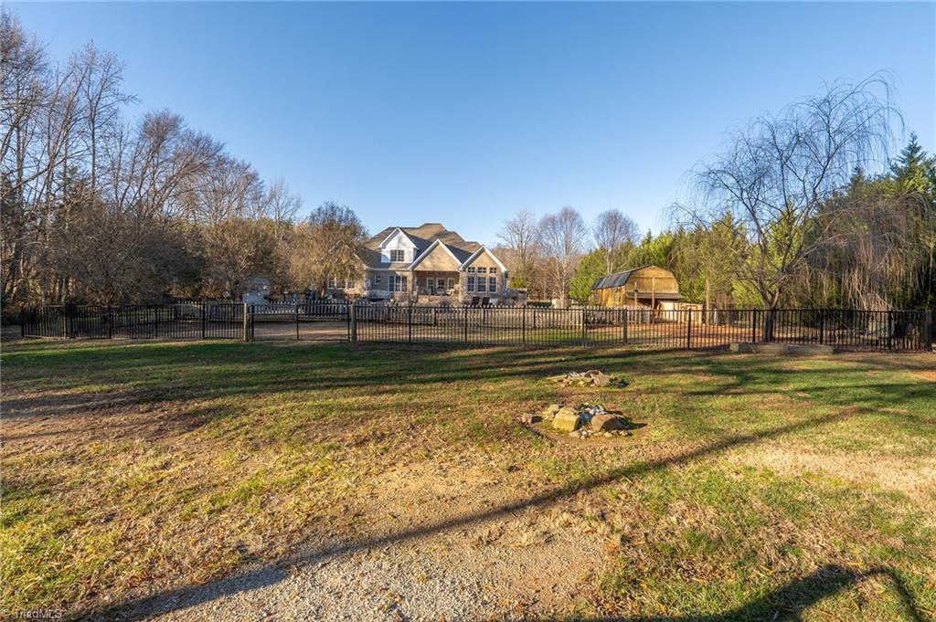 7128 Ludgate Road