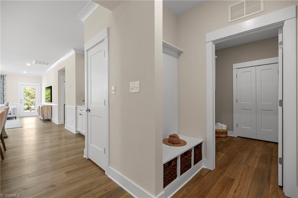 1205 Harbor Crossing Way