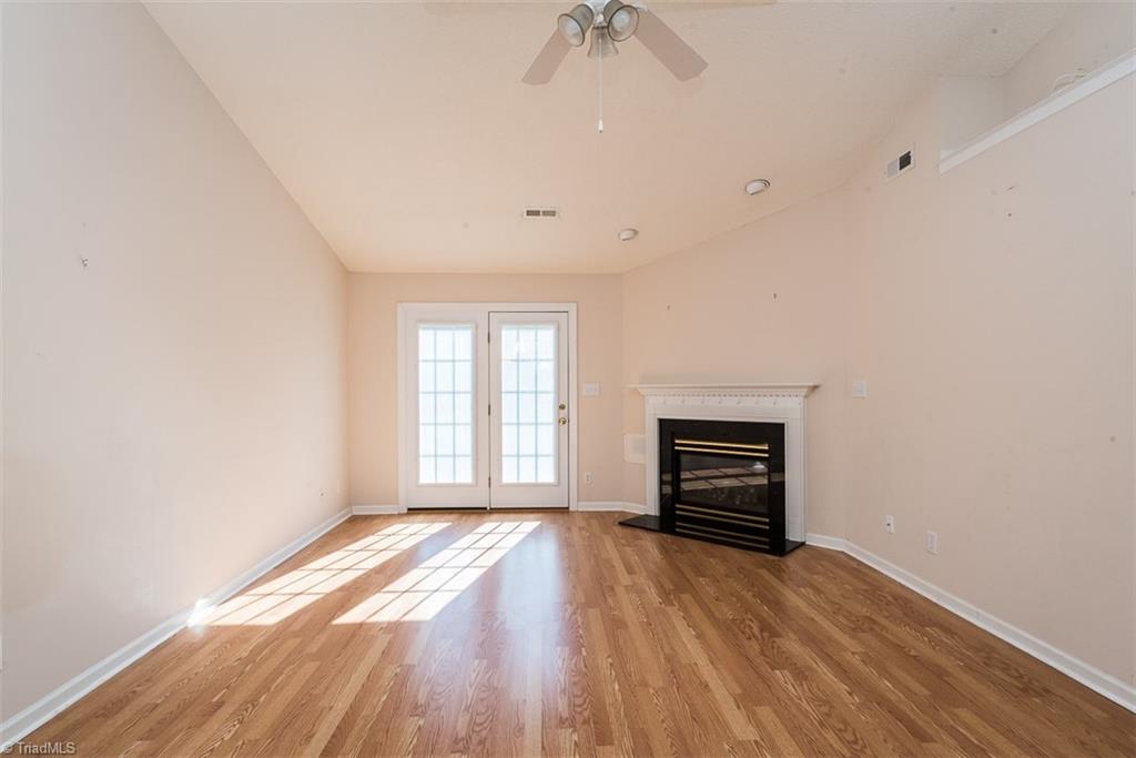 3027 Maple Avenue # N4