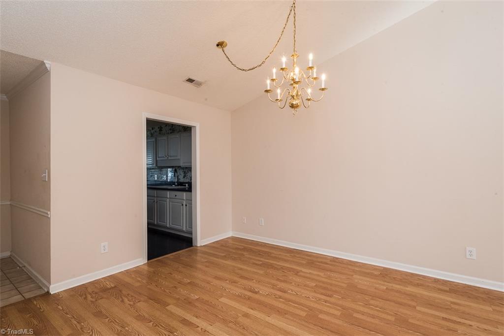 3027 Maple Avenue # N4