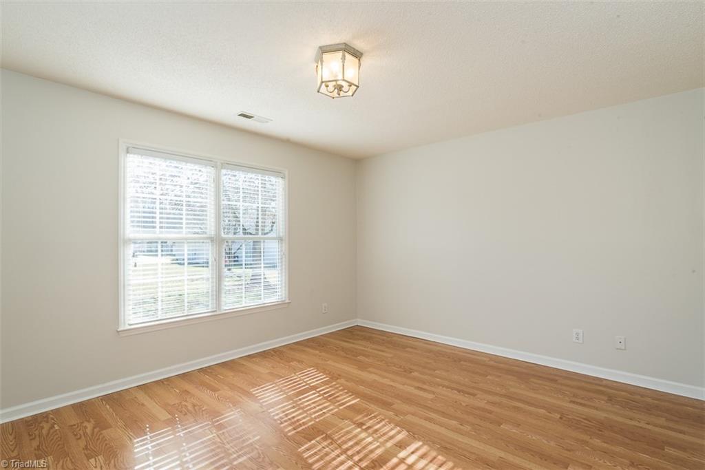 3027 Maple Avenue # N4