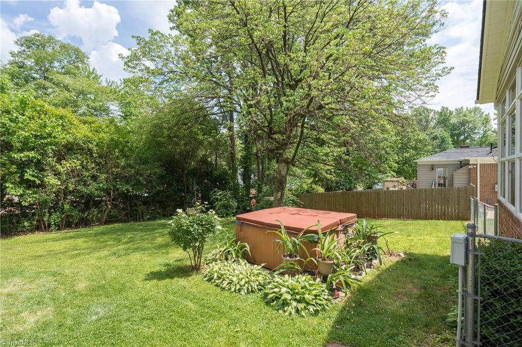 2010 Tennyson Drive