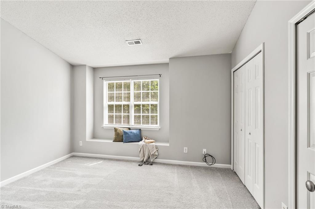 5412 Strasburg Drive