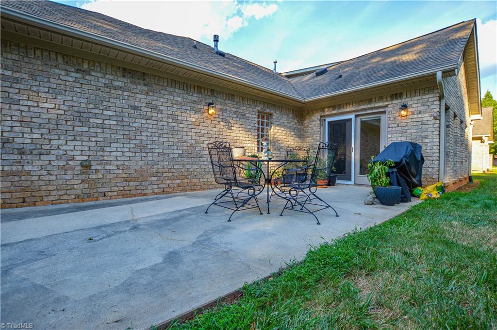 6311 Stone Gables Court