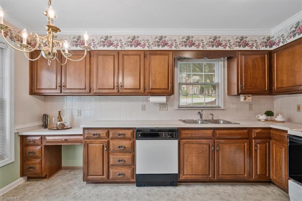 1113 Birch Tree Way