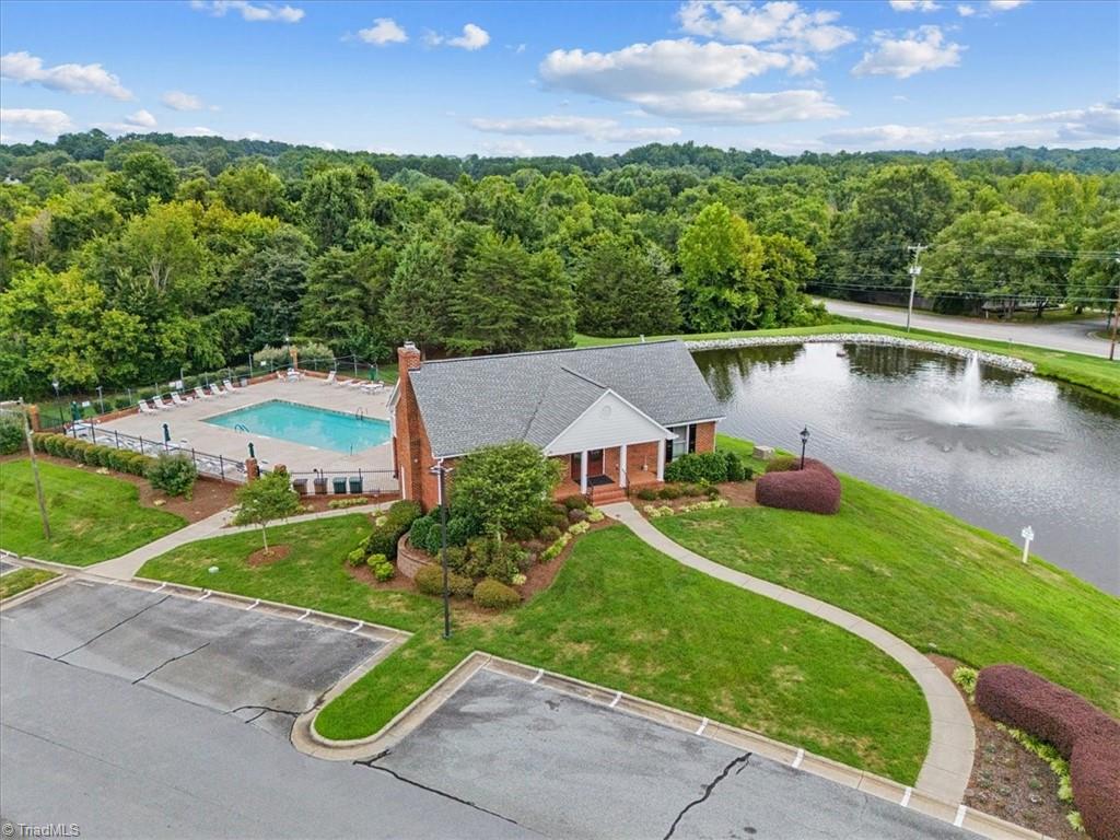 1113 Birch Tree Way