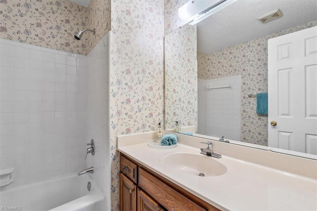 1113 Birch Tree Way
