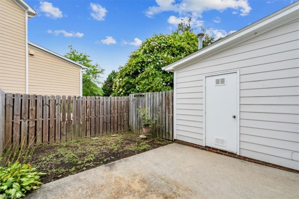 1113 Birch Tree Way