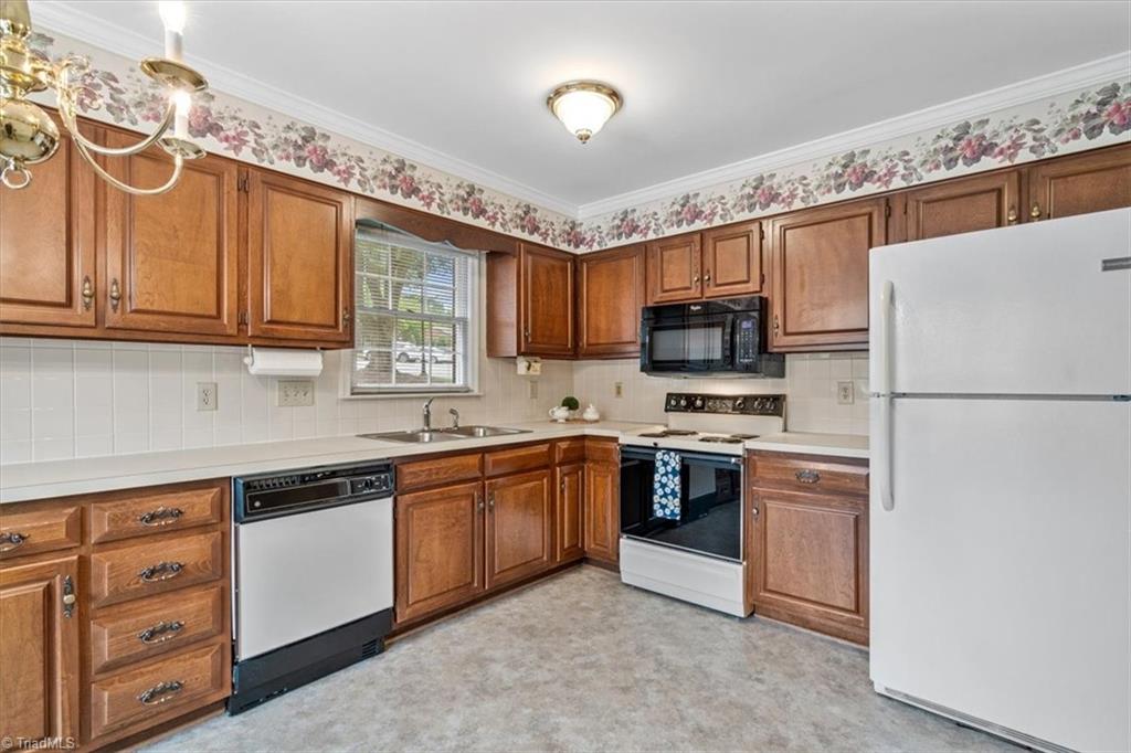 1113 Birch Tree Way