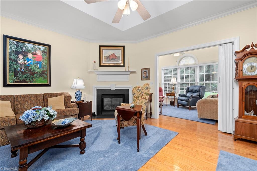 4454 Orchard Knob Lane