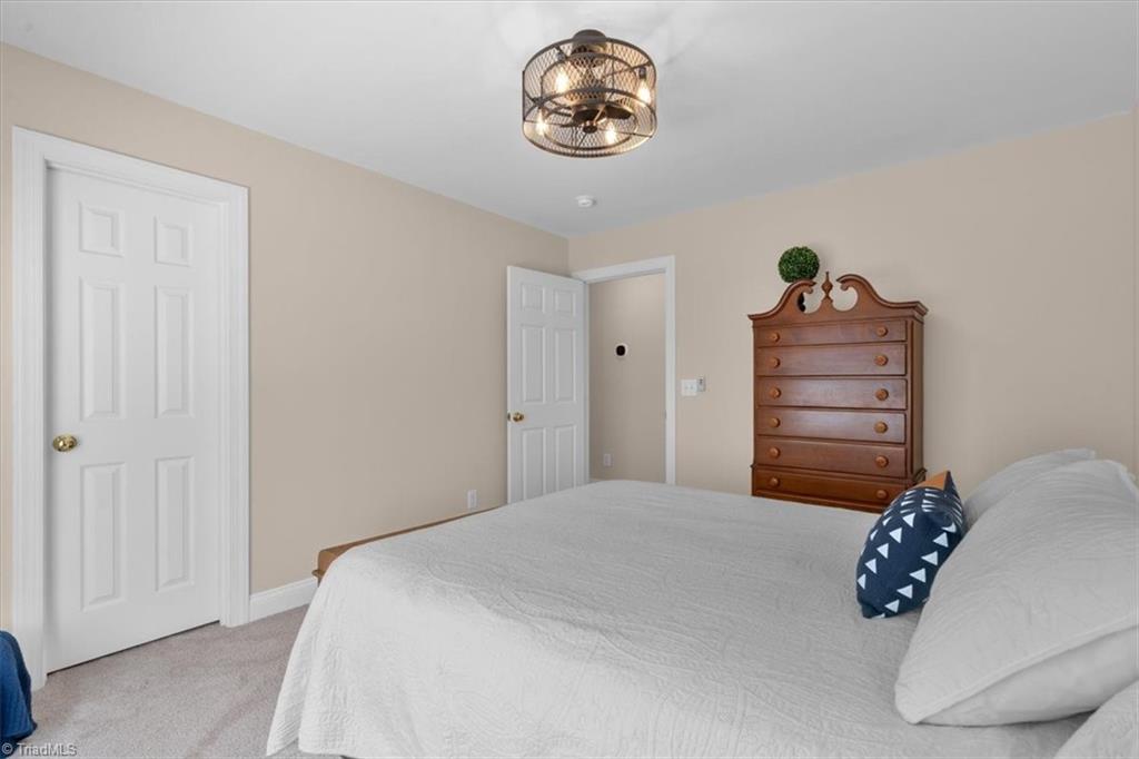 143 Knox Road, McLeansville