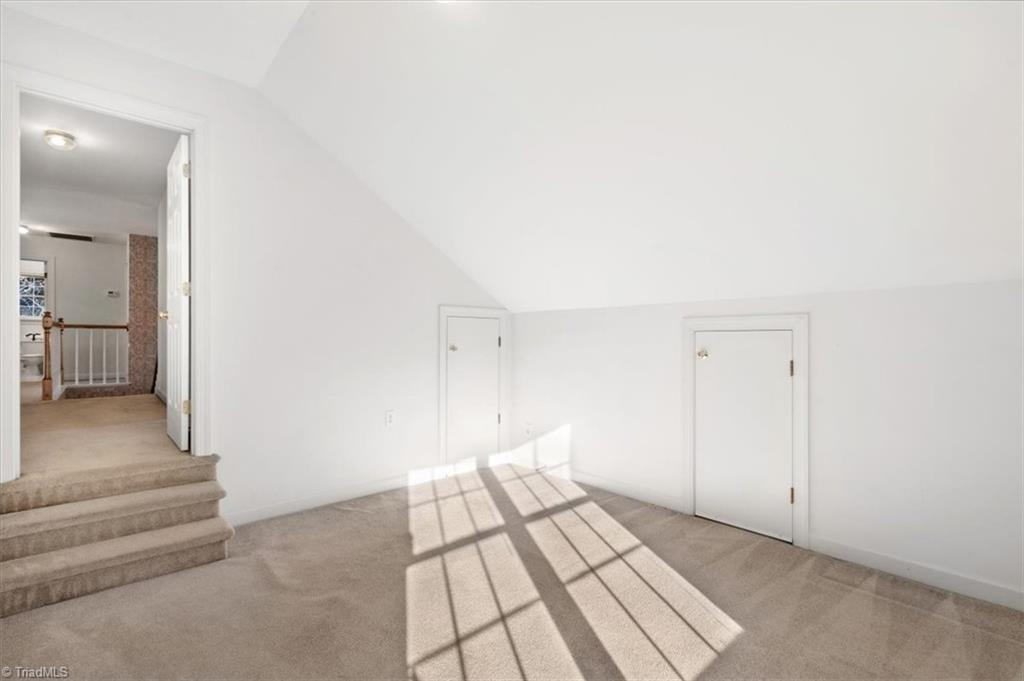 7 Timber Ridge Court