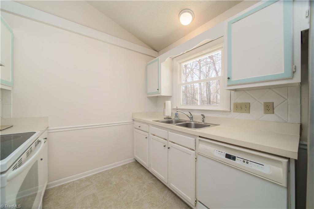 5313 Summerwood Drive
