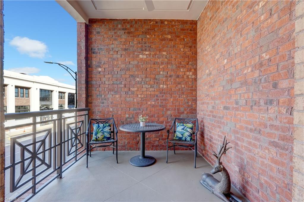 113 N Church Street # 105