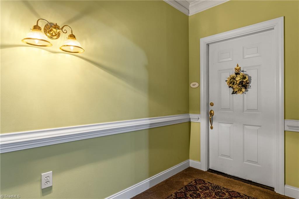 522 College Road # 107