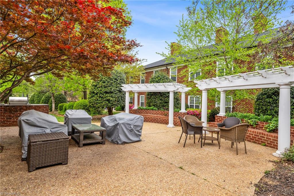 522 College Road # 107