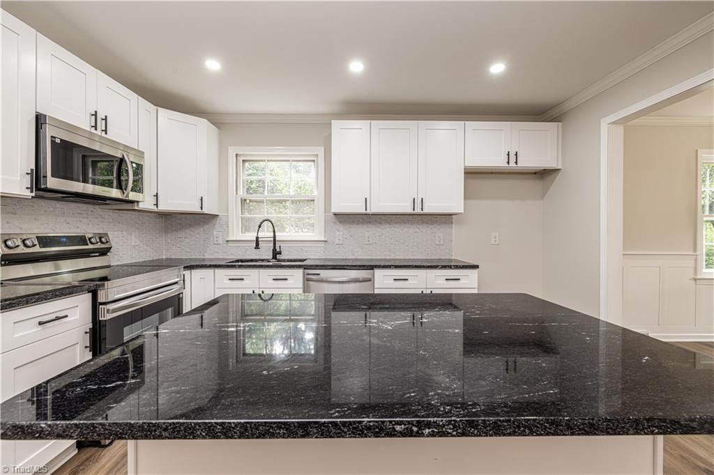 5014 Edinborough Road