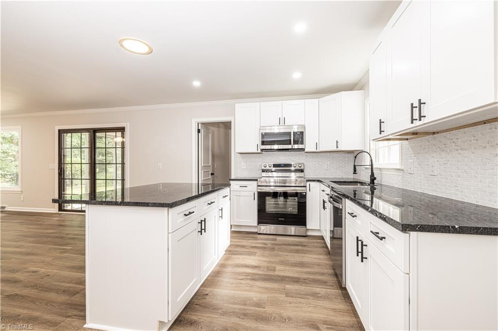 5014 Edinborough Road