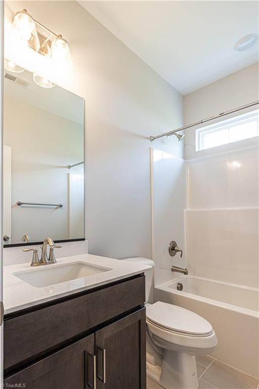 203 Creekside Terrace