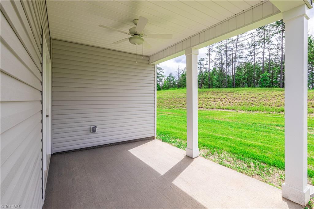 203 Creekside Terrace