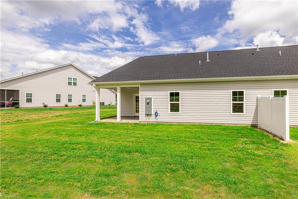 203 Creekside Terrace