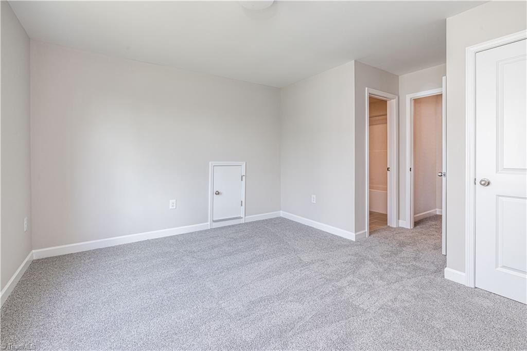 203 Creekside Terrace