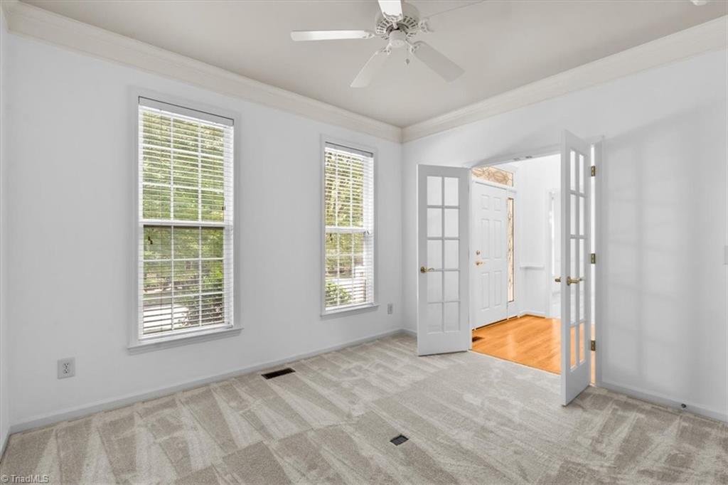 5 Holly Springs Lane