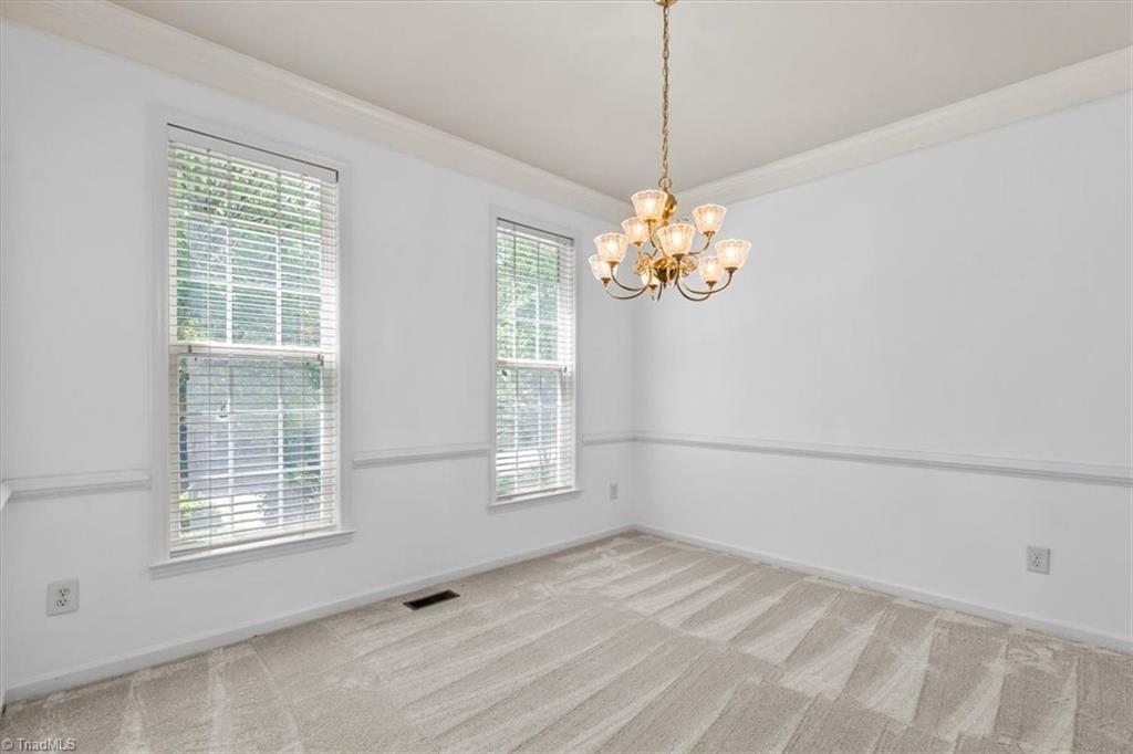 5 Holly Springs Lane