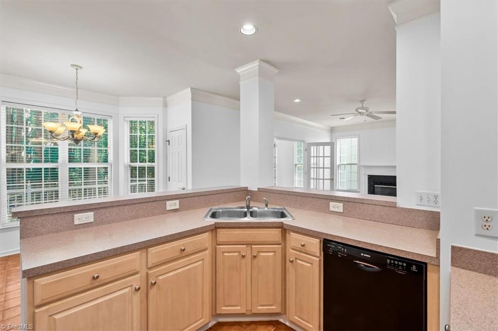 5 Holly Springs Lane