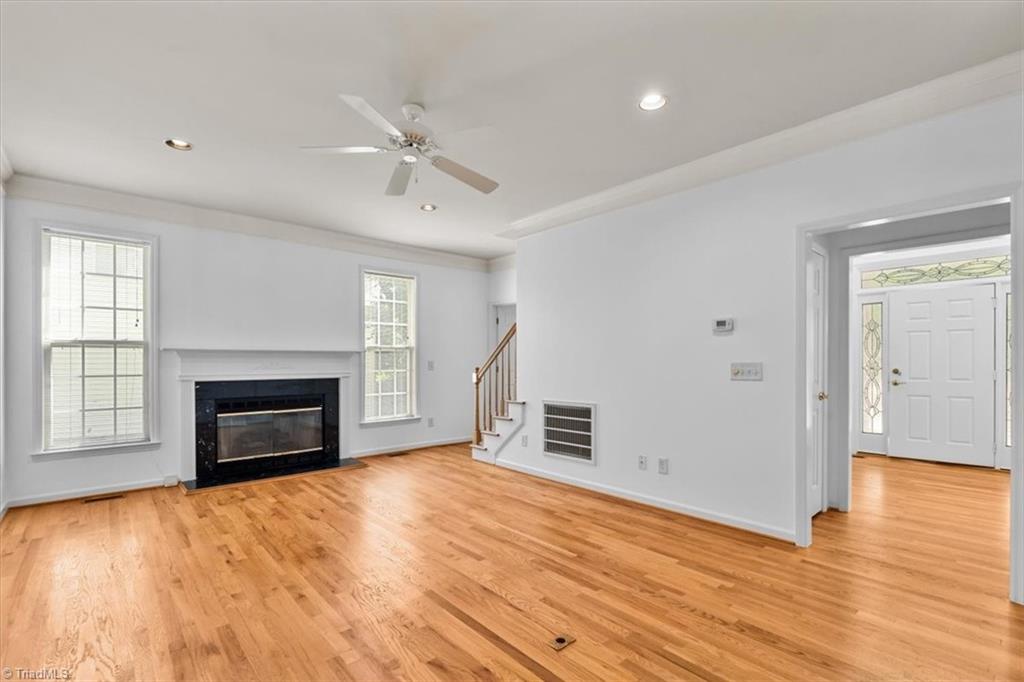 5 Holly Springs Lane