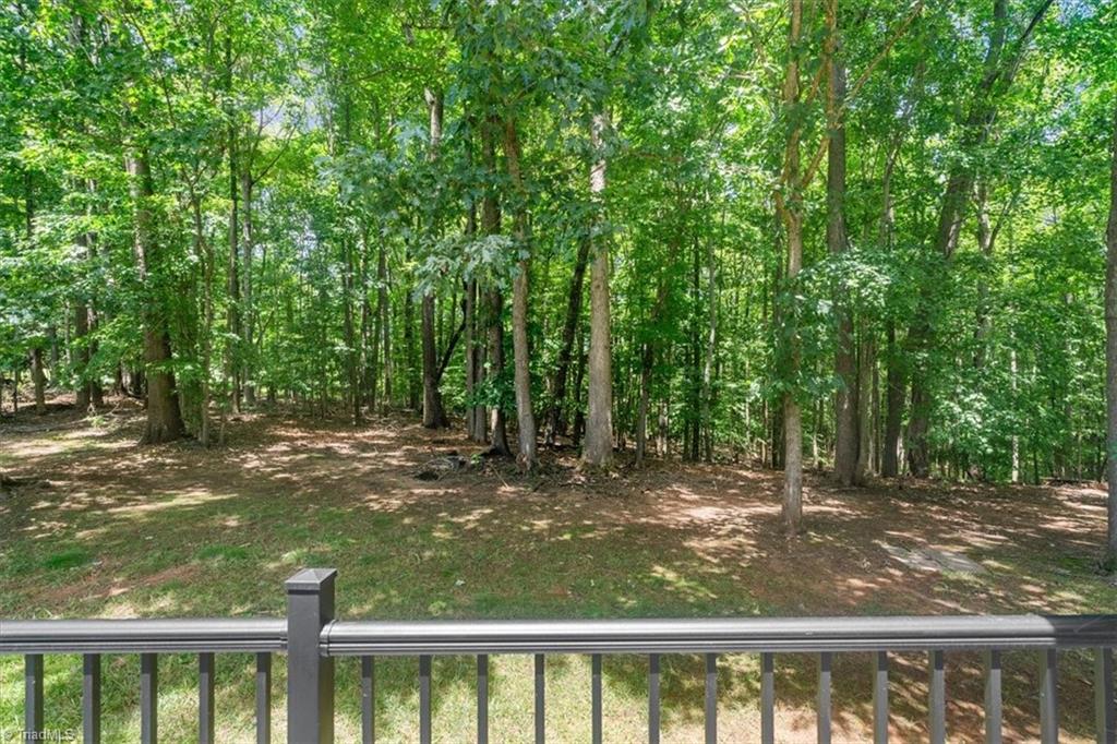 5 Holly Springs Lane