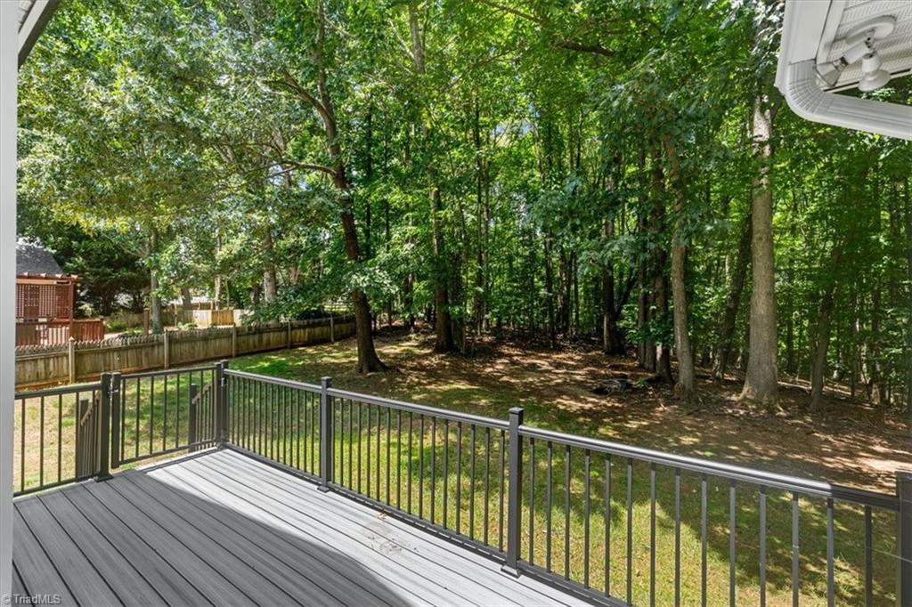 5 Holly Springs Lane