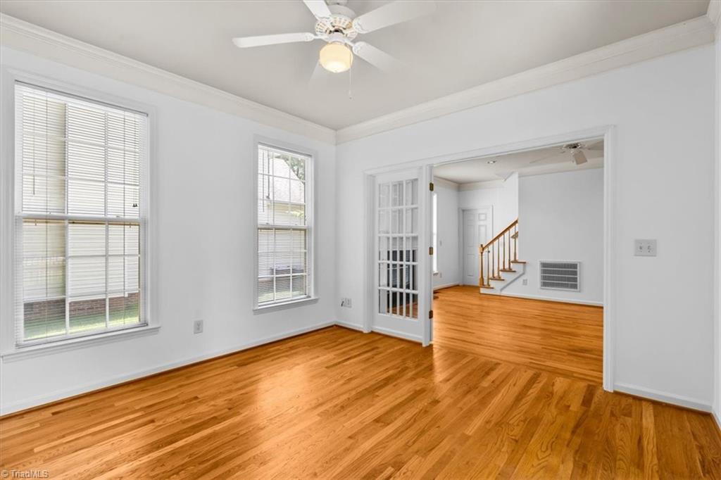 5 Holly Springs Lane