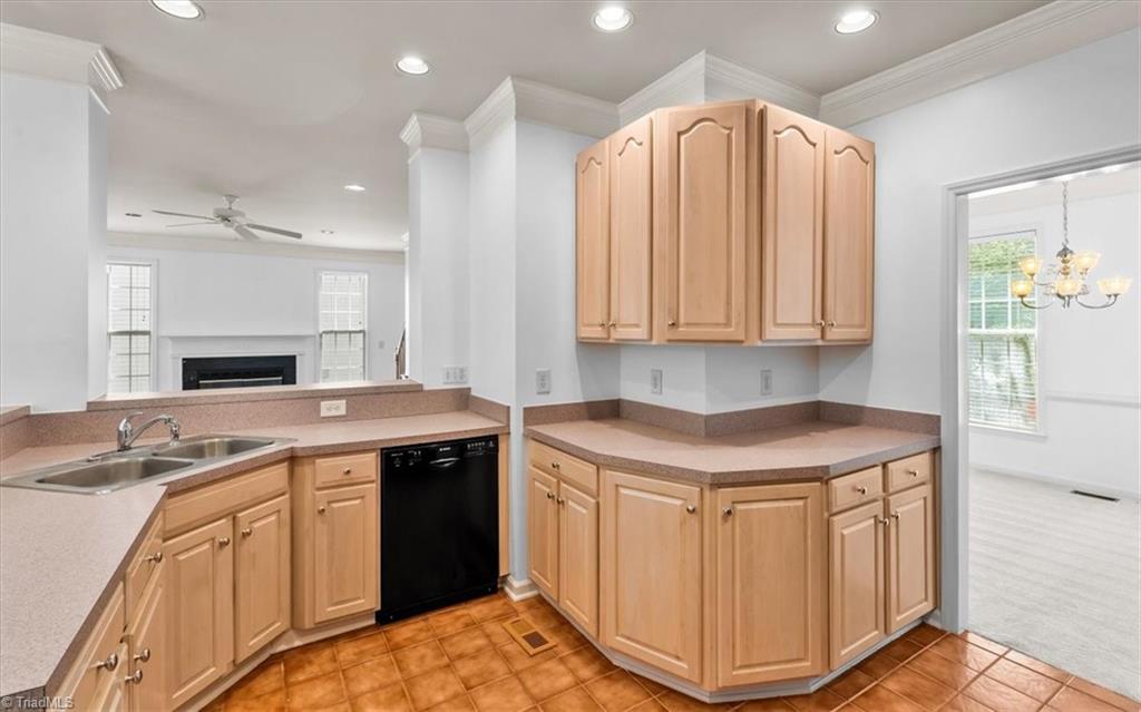 5 Holly Springs Lane