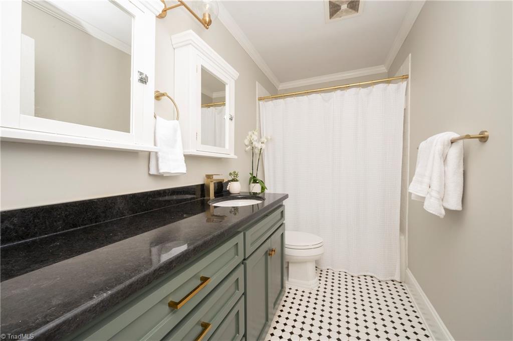 2809 Springwood Drive