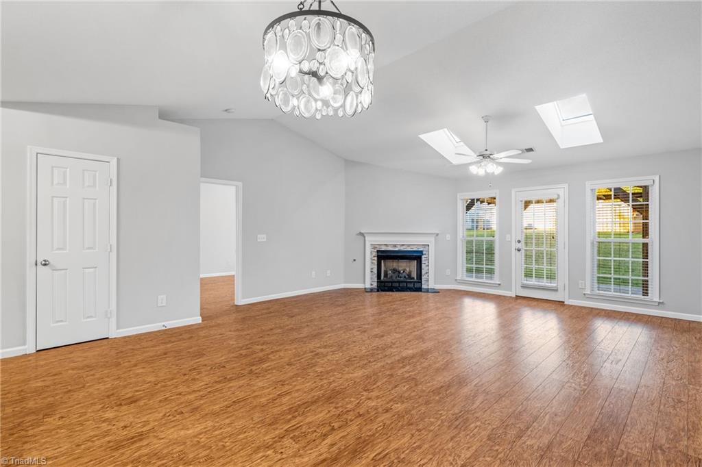 4696 Glengarry Circle