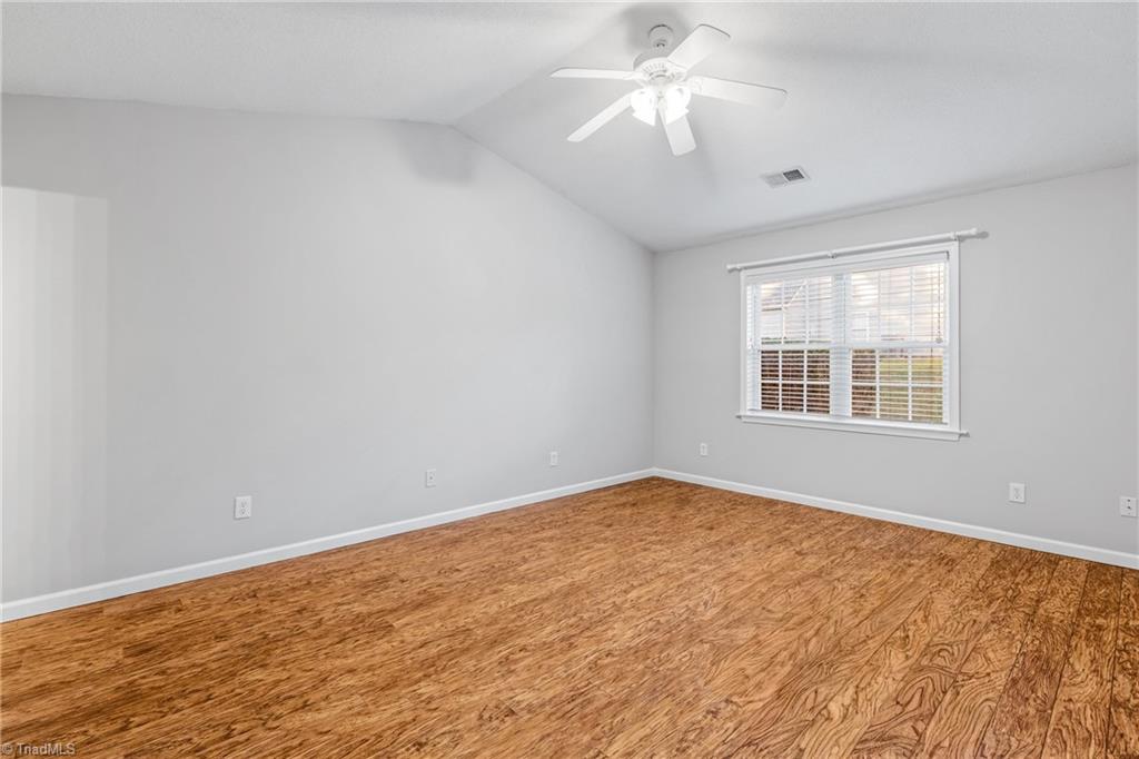 4696 Glengarry Circle