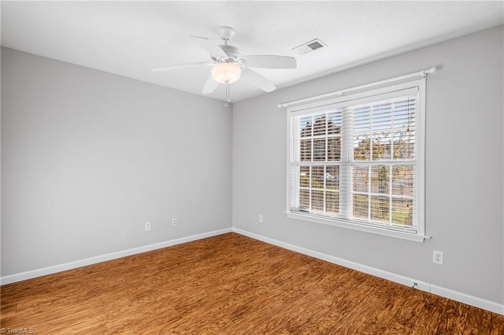 4696 Glengarry Circle