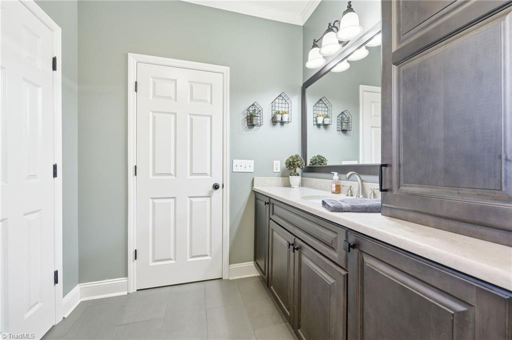 417 Meadows Edge Court