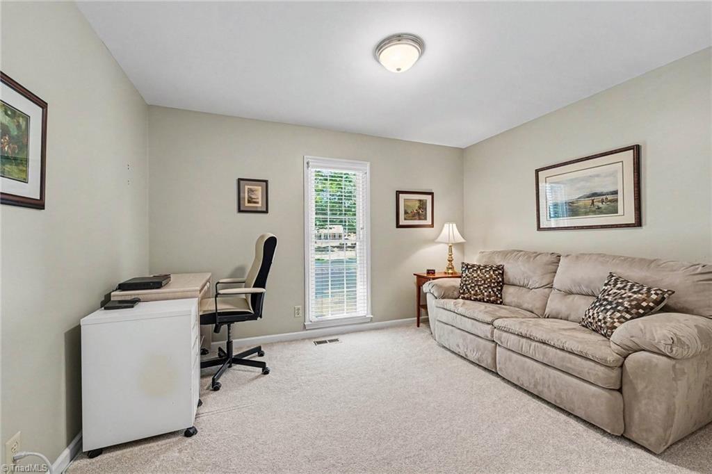 4903 Forest Oaks Drive