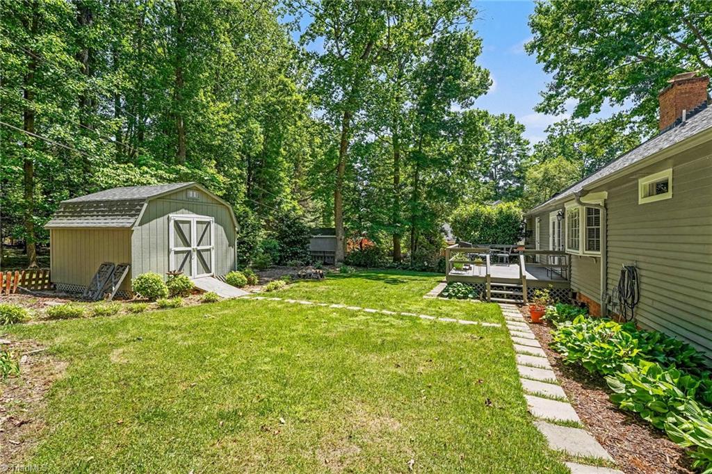 4903 Forest Oaks Drive
