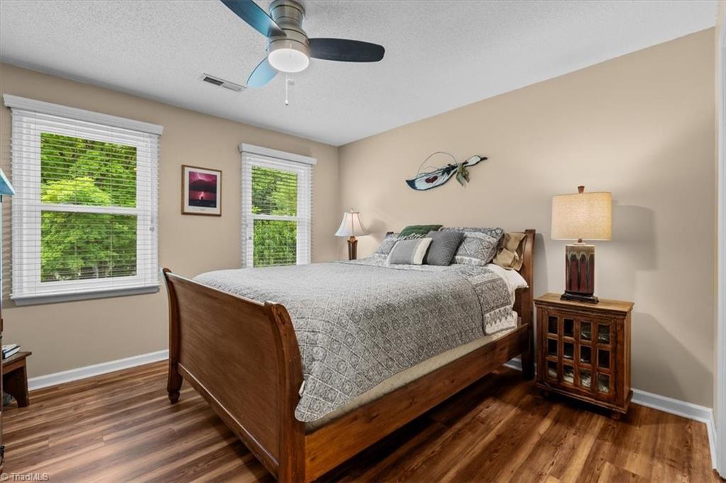 2418 Quaker Landing Road