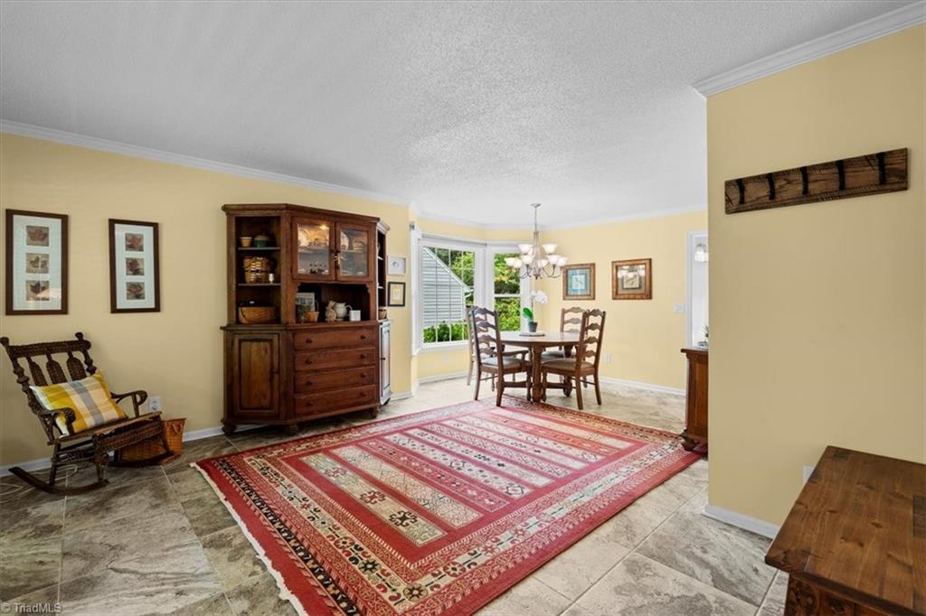 2418 Quaker Landing Road