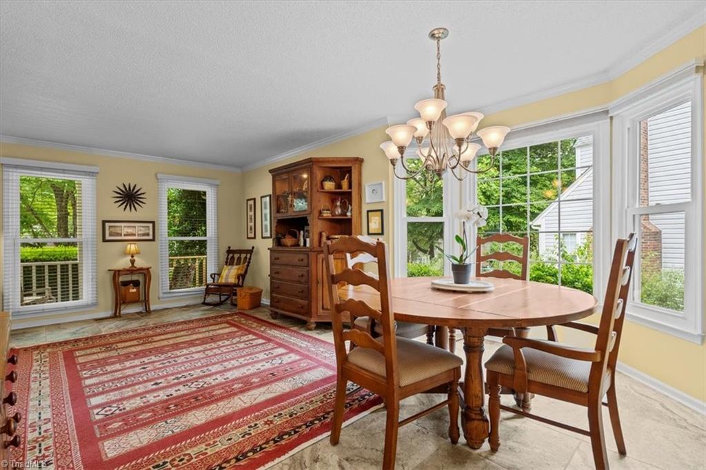 2418 Quaker Landing Road