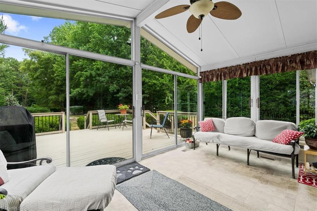 2418 Quaker Landing Road