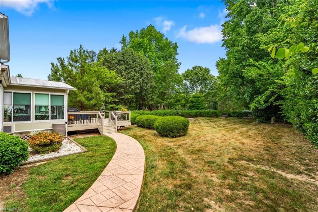 2418 Quaker Landing Road