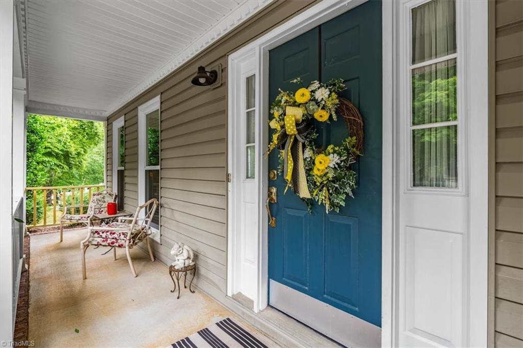 2418 Quaker Landing Road