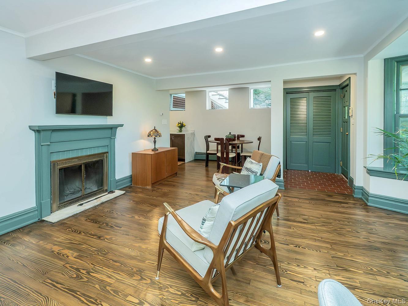 291 Prospect Avenue