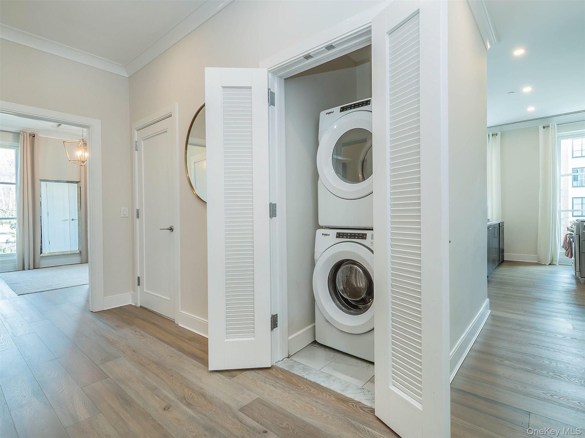 100 Garvies Point Road Unit: 1116